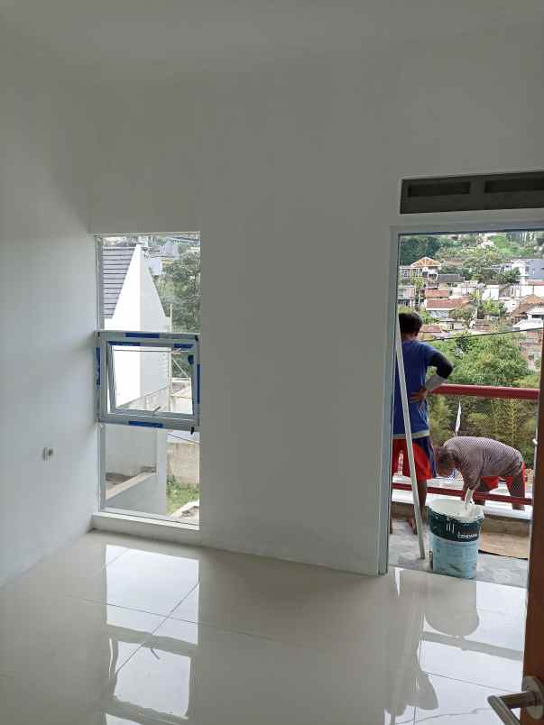 rumah dua lantai dp 5 juta jatihandap padasuka bandung