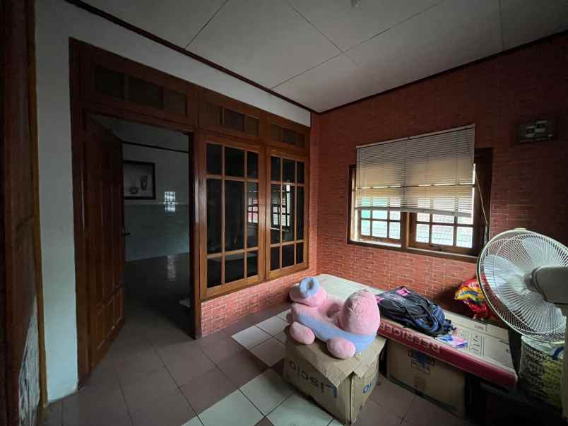 rumah full furniture ngagel surabaya dibawah pasaran