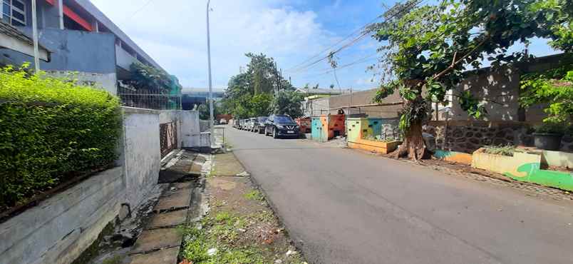 rumah gaya eropa di cikutra bandung