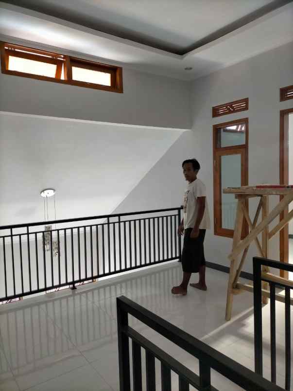 rumah jl raya leuwidulang desa