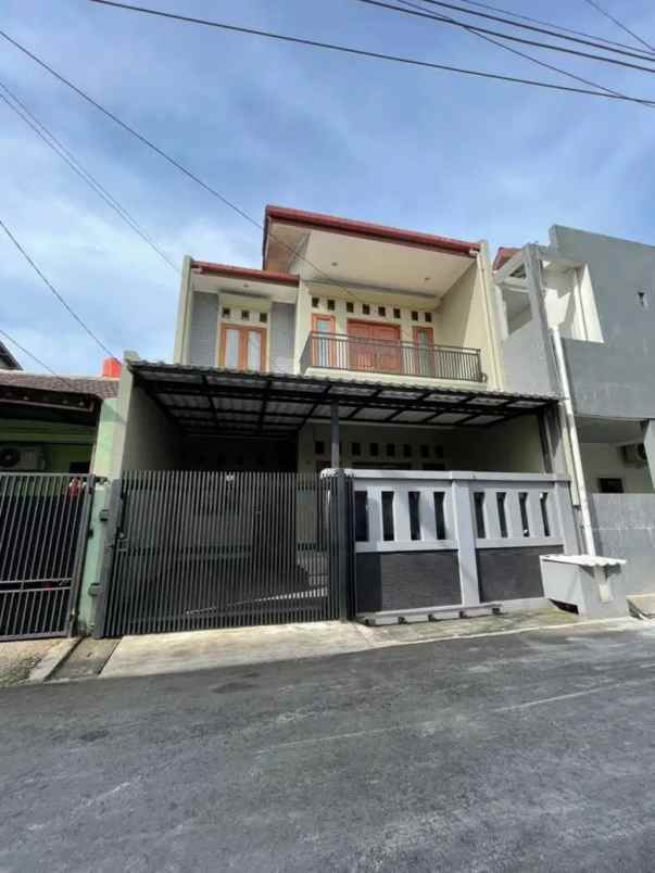 rumah jl rs duren sawit raya