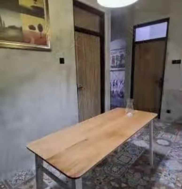 rumah konsep villa dekat kampus uii pusat