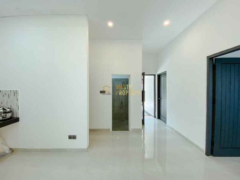 rumah kontemporer dekat jalan lpmp kalasan sleman