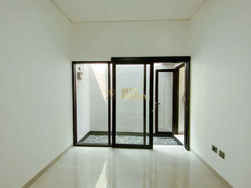 rumah kontemporer dekat jalan lpmp kalasan sleman