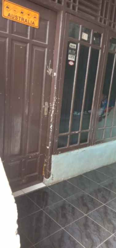 rumah kontrakan 3 pintu 1 9m di jagakarsa