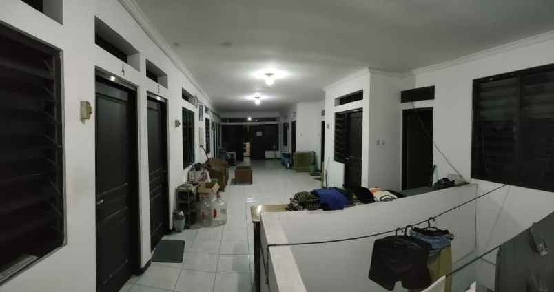 rumah kost semi furnish di rungkut mejoyo utara