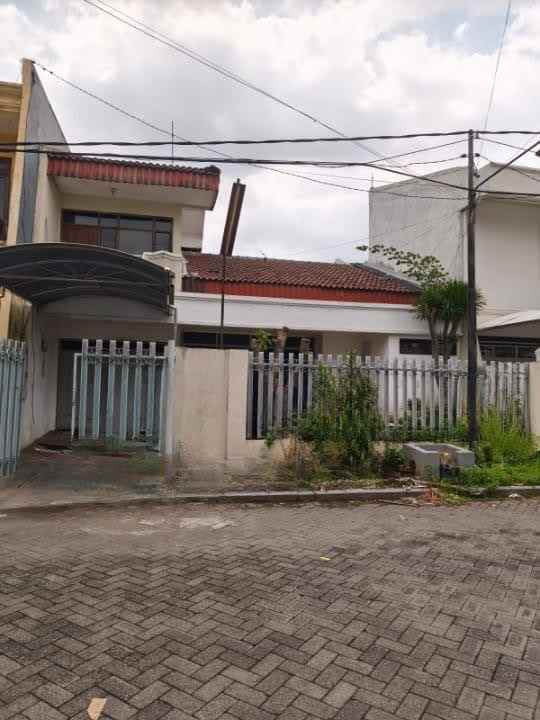 rumah lama wisma mukti surabaya row 3 mobil min 2 thn