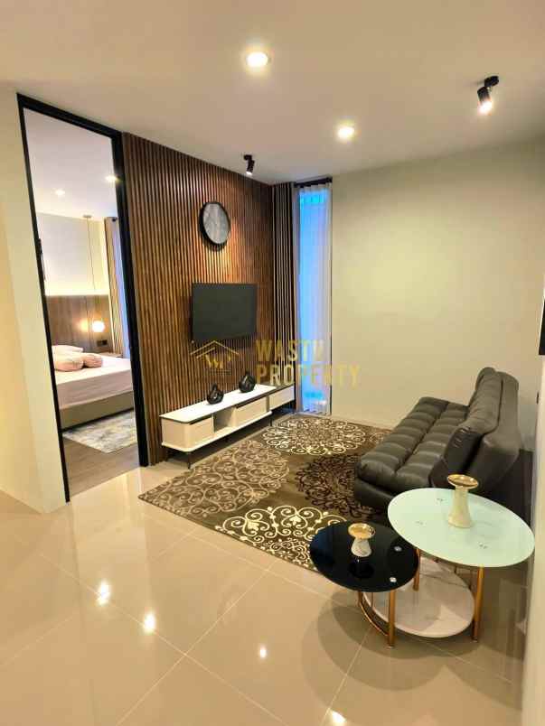 rumah mewah fully furnished dekat stadion maguwoharjo