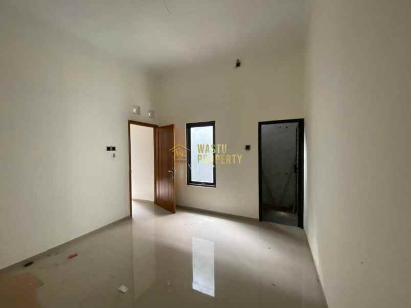 rumah modern baru siap huni di widodomartani