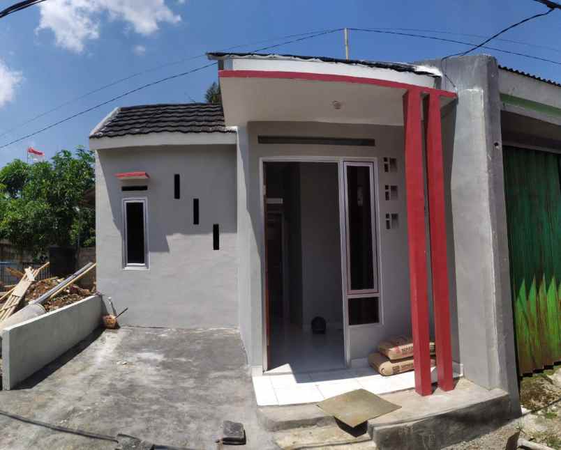 rumah murah 1 lantai di cilodong hanya 300 jutaan