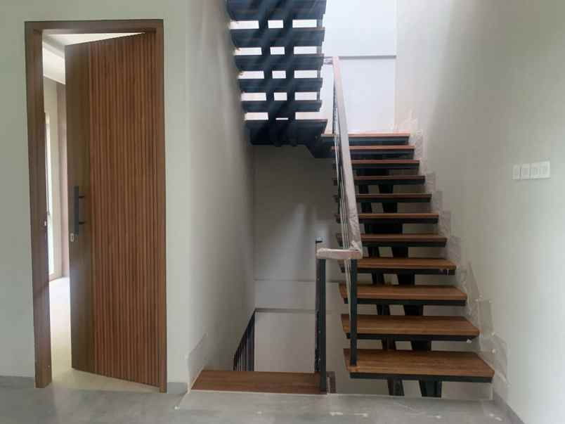 rumah rasa villa di dago bandung utara