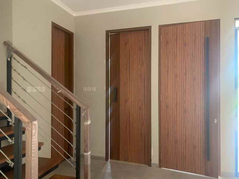 rumah rasa villa di dago bandung utara