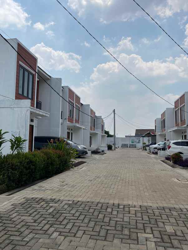 rumah ready siap huni di bekasi timur harga 800 jutaan