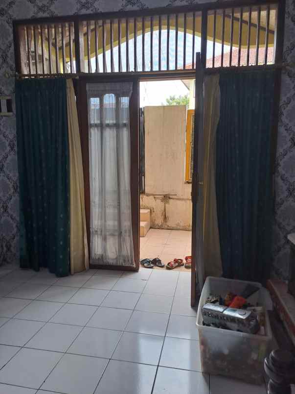 rumah second bonus kios murah dimargonda depok