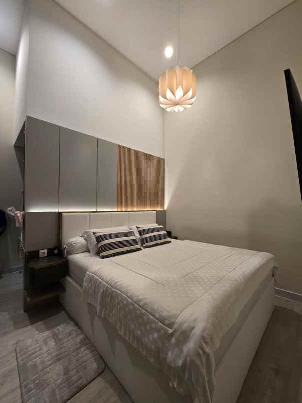 rumah second siap huni di perum jgc asya cakung