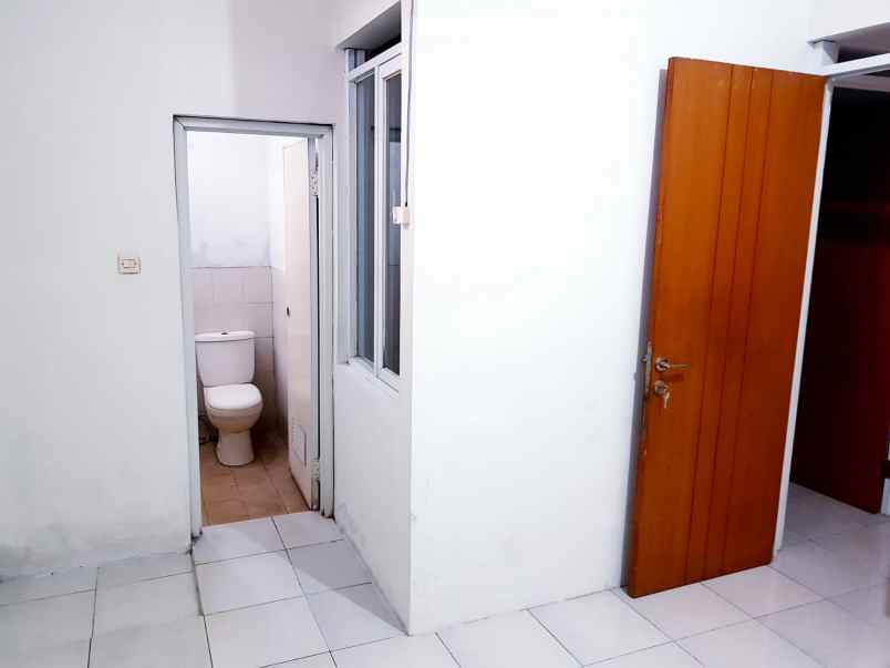 rumah shm 1lantai lokasi cluster di antapani bandung