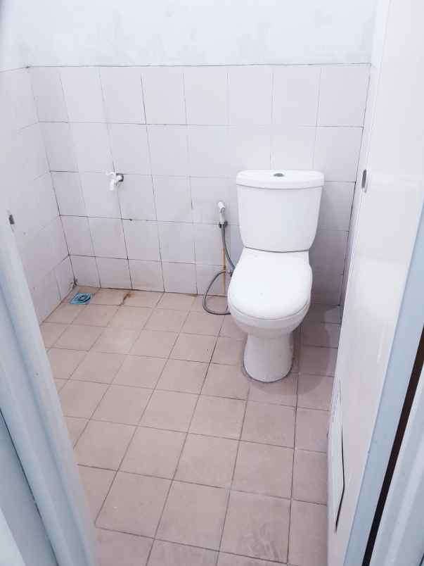 rumah shm 1lantai lokasi cluster di antapani bandung