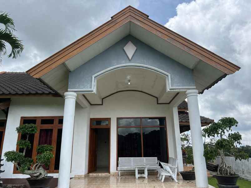 rumah siap huni 500m kota wisata tawangmangu