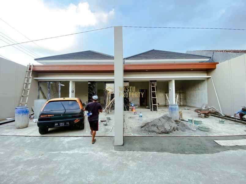 rumah siap huni dekat exit tol jogja solo di kalasan