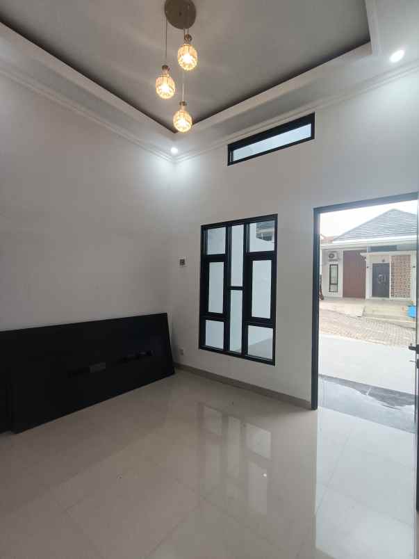 rumah siap huni di perumahan mijen semarang