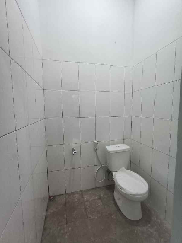 rumah siap huni di perumahan mijen semarang