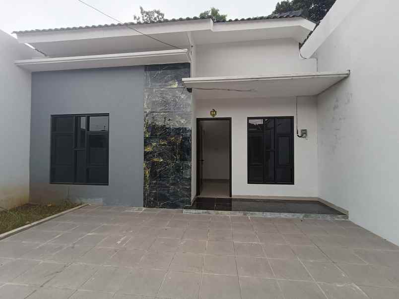 rumah siap huni di perumahan mijen semarang
