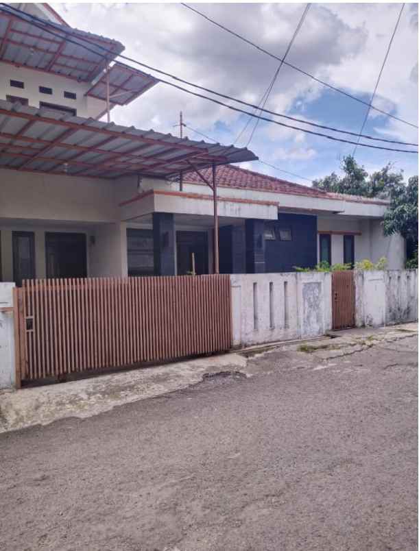 rumah siap huni komplek pharmindo cimahi selatan