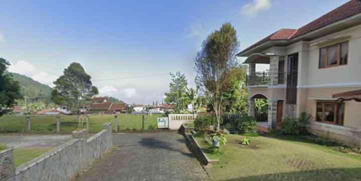 rumah villa 2 lt 383m2 ditawangmangu jual cpt 3 m nego
