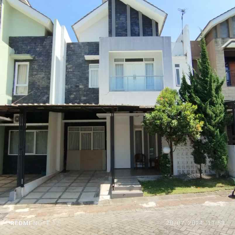 sewa rumah harian jl otista tarogong kidul garut