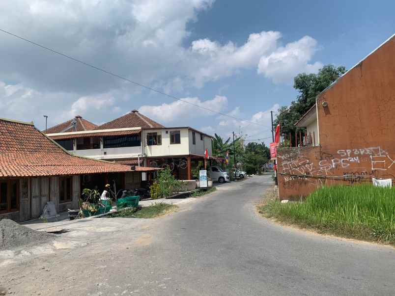 tanah dalam ring road kronggahan selangkah uty jombor