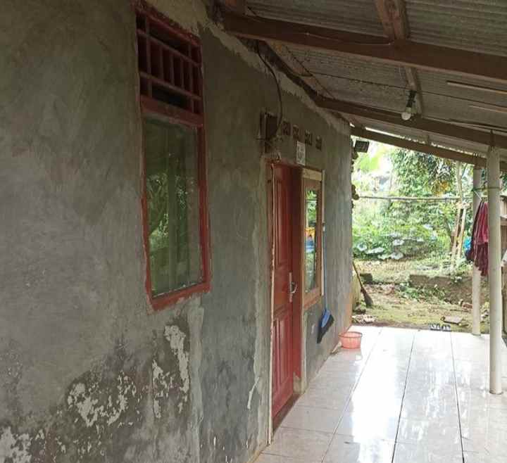 tanah di jalan raya jampang kalisuren bogor