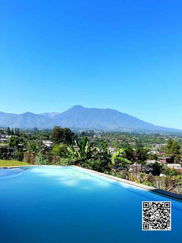 villa kapal cisarua puncak bogor