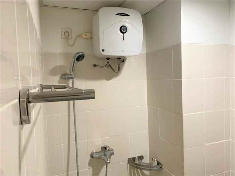 akasa pure living 1 br ff inc ipl 2kirtwhandoyo2