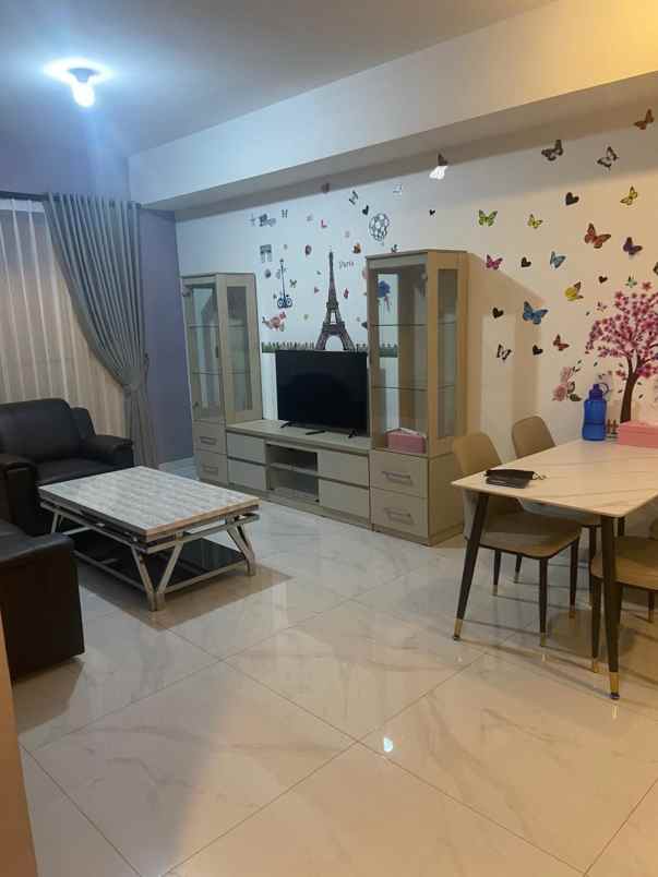 apartemen 3 kamar tidur di sky house bsd tangerang