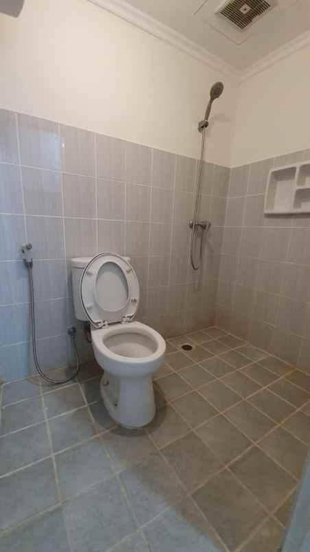 apartemen puncak dharmahusada tower a