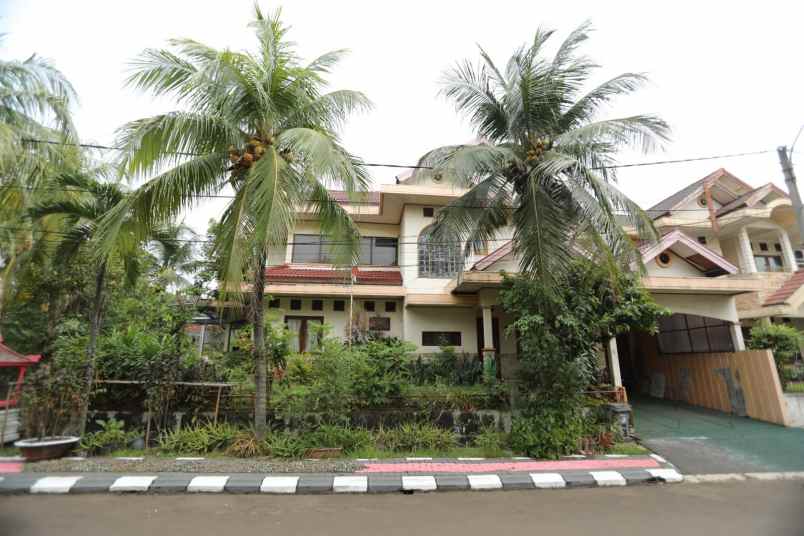 bu rumah 2lt huk gema pesona estate kawasan elit depok