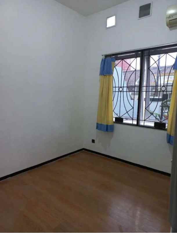 buyer only nirwana rumah second baru renov siap huni