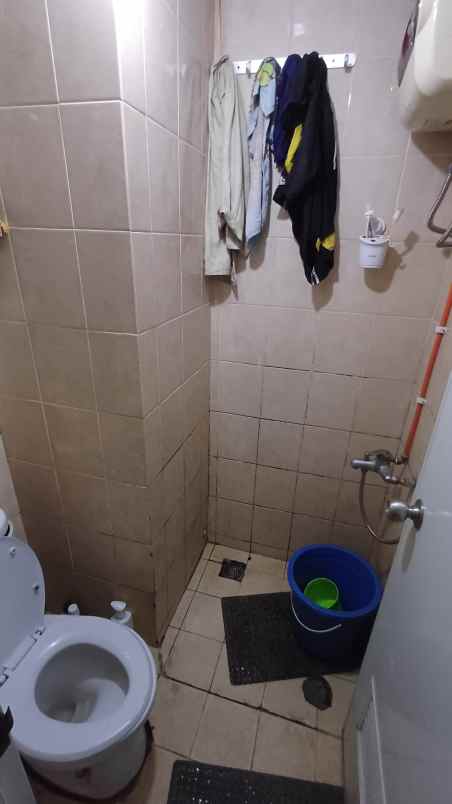 dijual apartemen apartemen green lake