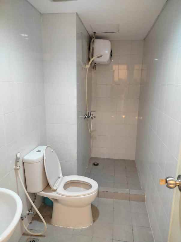 dijual apartemen gunawangsa tidar