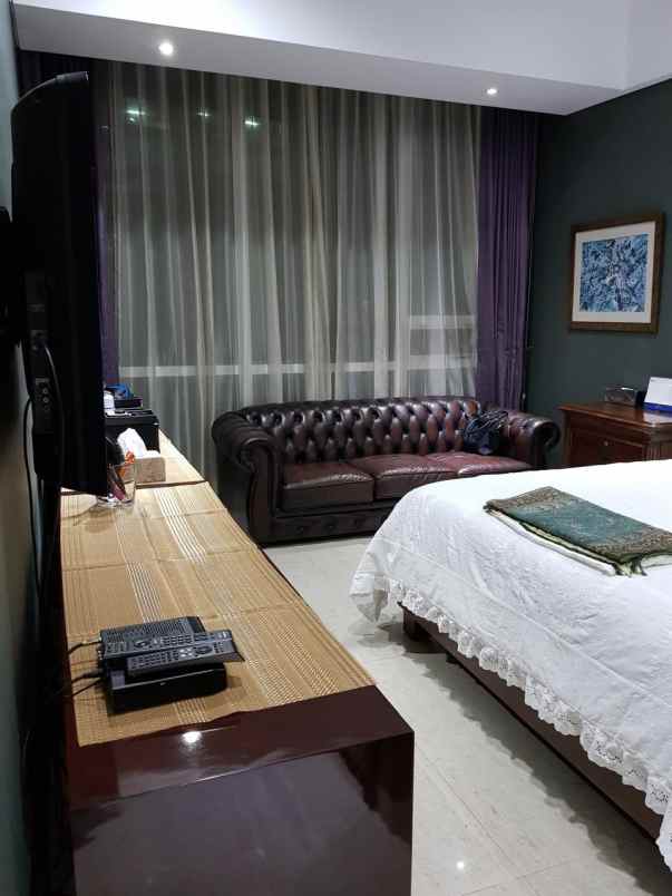 dijual apartemen kemang village tower tiffany bangka