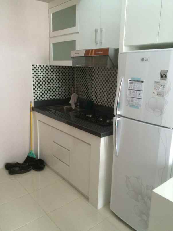 dijual apartemen puncak kertajaya