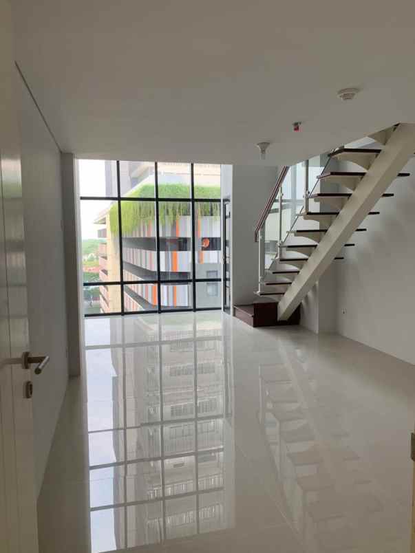 dijual apartemen universitas ciputra surabaya