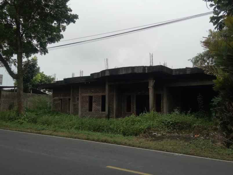 dijual cepat rumah di kawasan siliwangi residence