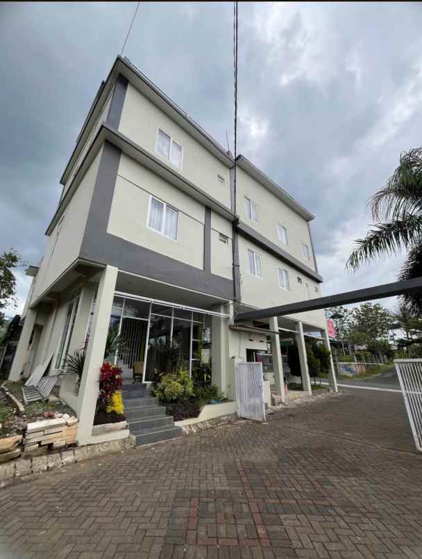 dijual guest house exclusive joyoagung kota malang