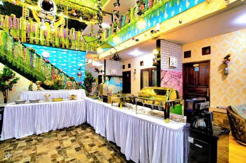 dijual hotel buah batu