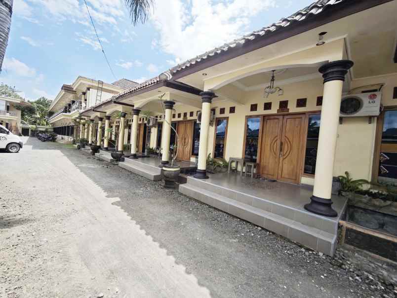 dijual hotel hotel milik kita jl