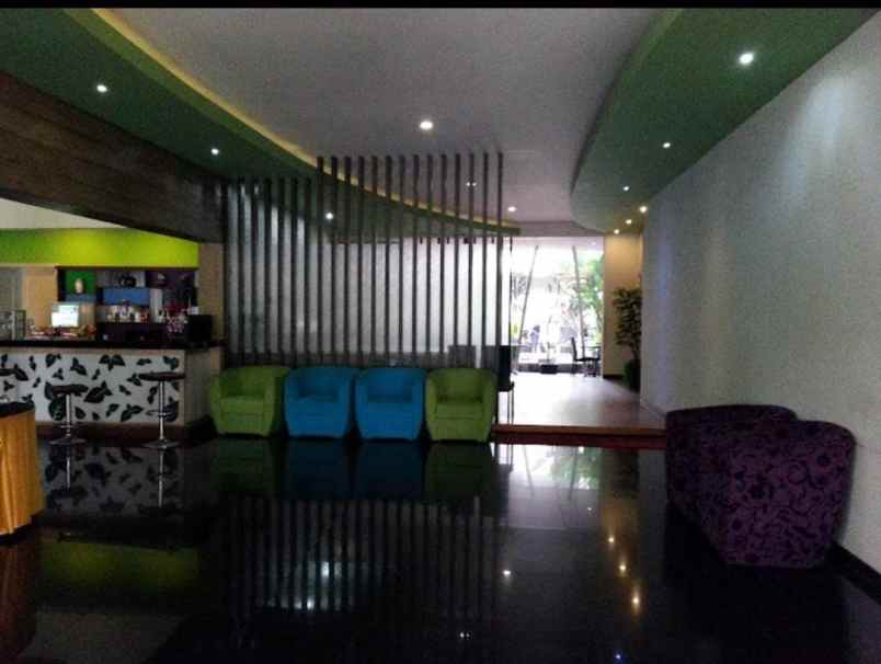 dijual hotel jl raya dr cipto