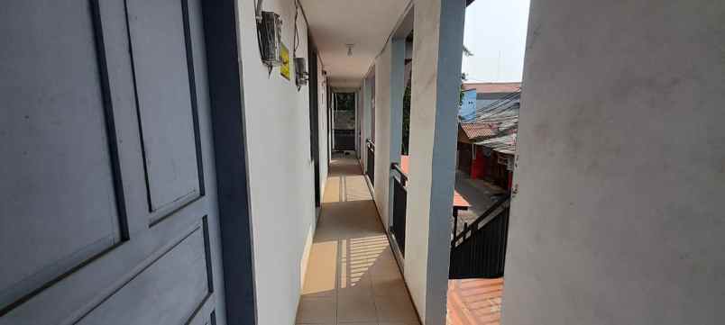 dijual kost jl juragan sinda raya kel