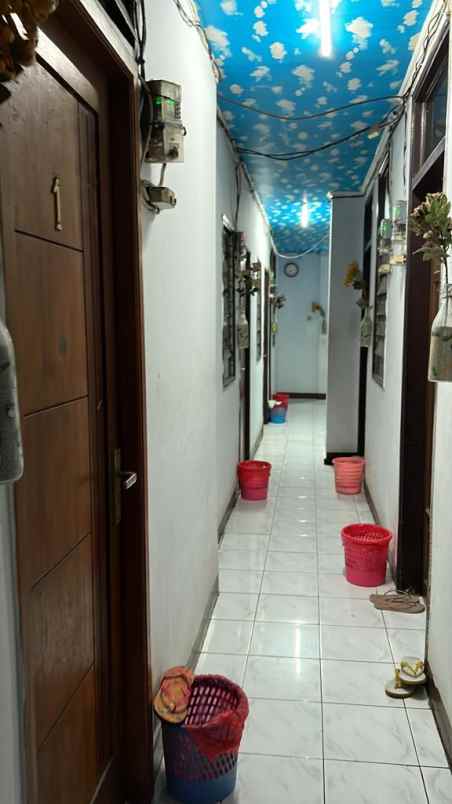 dijual kost jl pelepah hijau kelapa