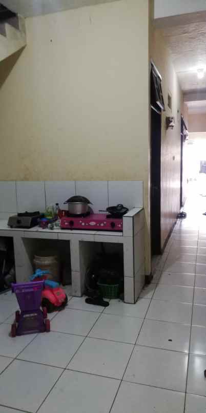 dijual kost jl sidodadi kel sidotopo